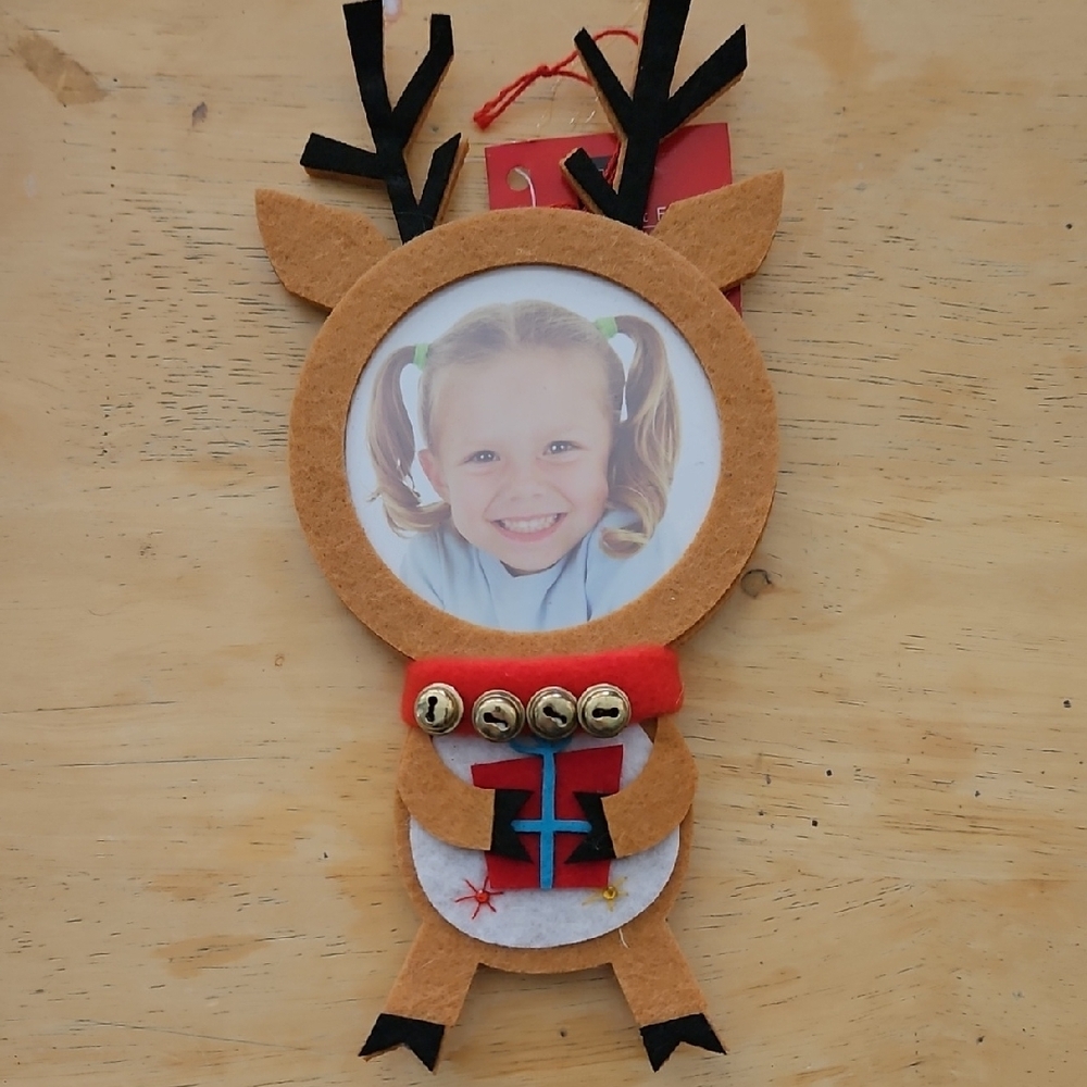 Studio Decor Reindeer Inser Photo Onament - Picture 4 of 13